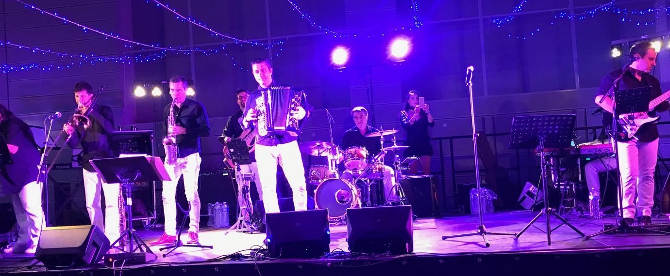 JY SERVE Orchestre la garantie d'un spectacle musical de qualité