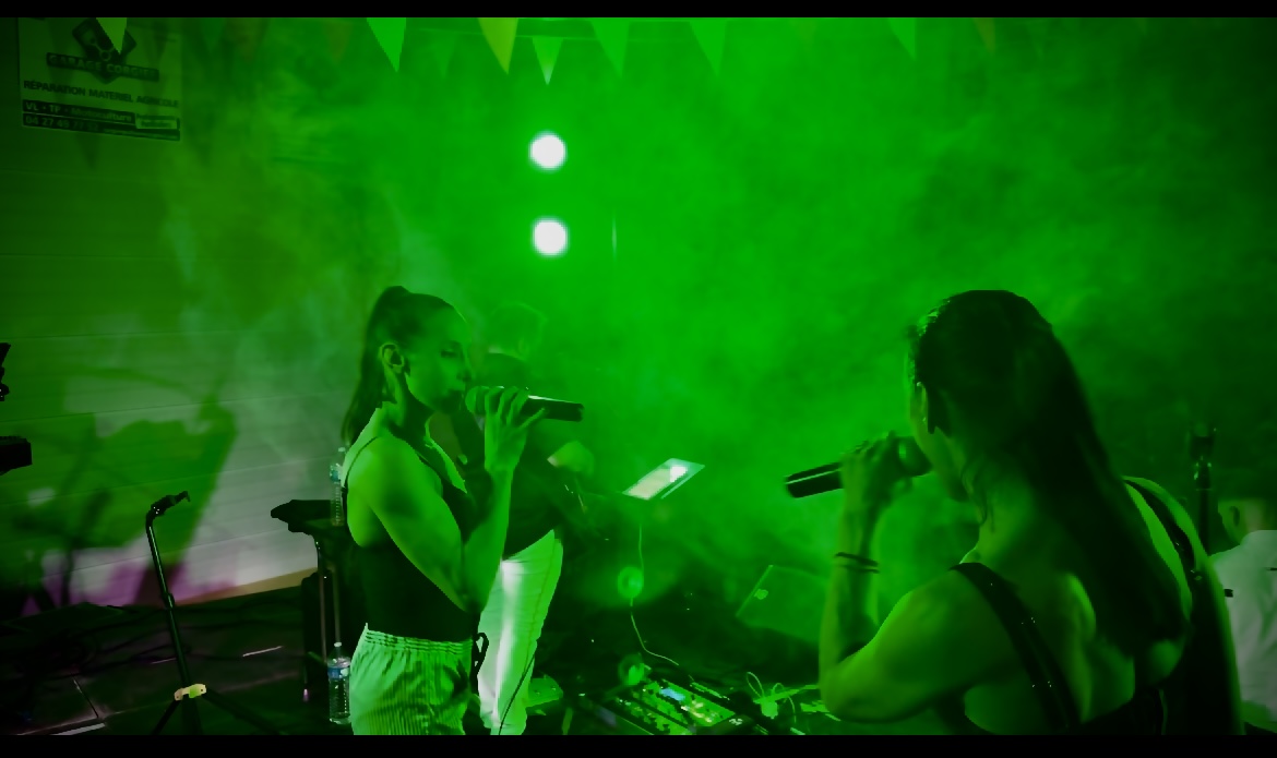 JY SERVE Orchestre Spectacles pour soirées festives